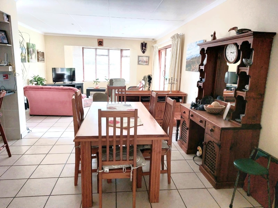 2 Bedroom Property for Sale in Sedgefield Island Village Western Cape